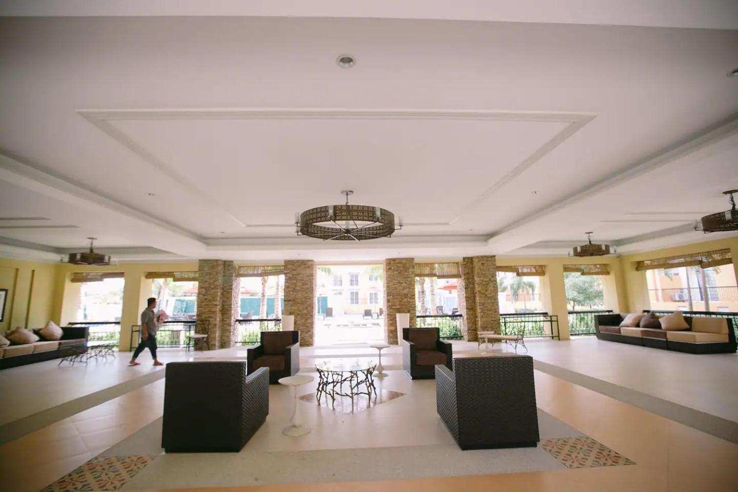 Kara'S Suite Cebu Екстер'єр фото