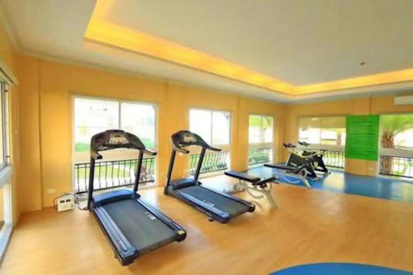 Kara'S Suite Cebu Екстер'єр фото