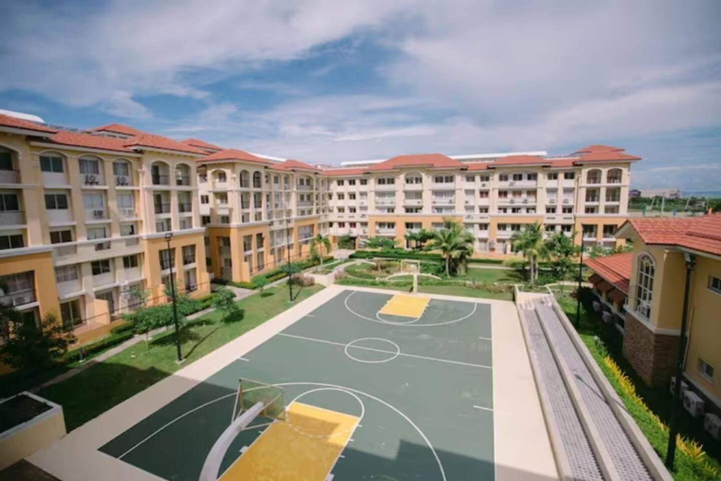 Kara'S Suite Cebu Екстер'єр фото