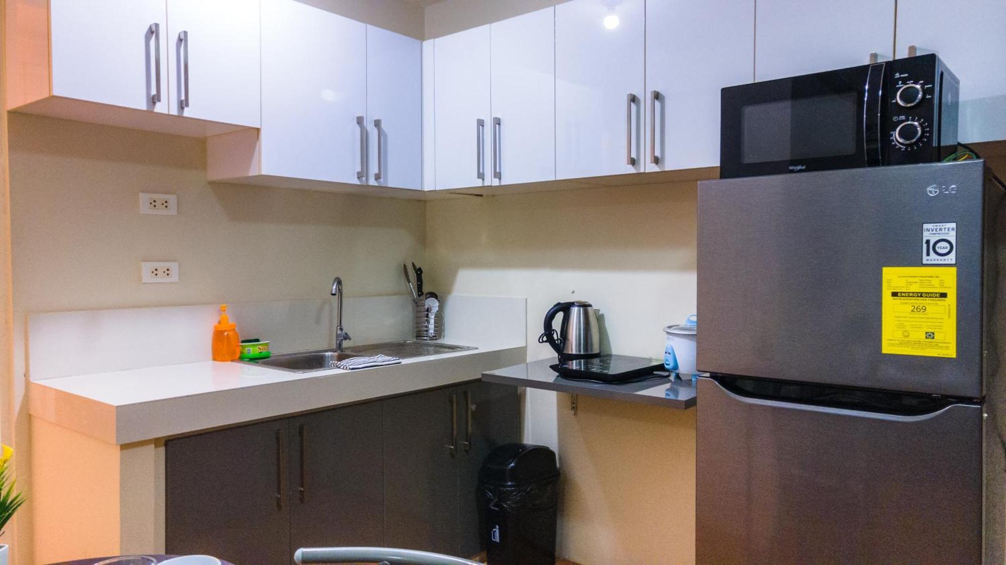 Kara'S Suite Cebu Екстер'єр фото